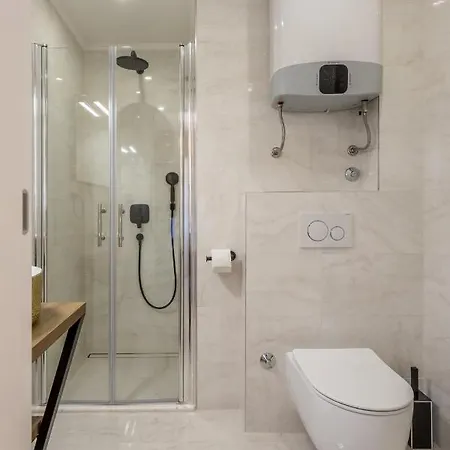 Villabella Luxury Гостьовий будинок Спліт