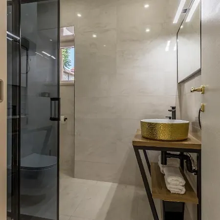 Гостьовий будинок Villabella Luxury 4*