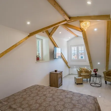 Villabella Luxury Gæstehus 4*